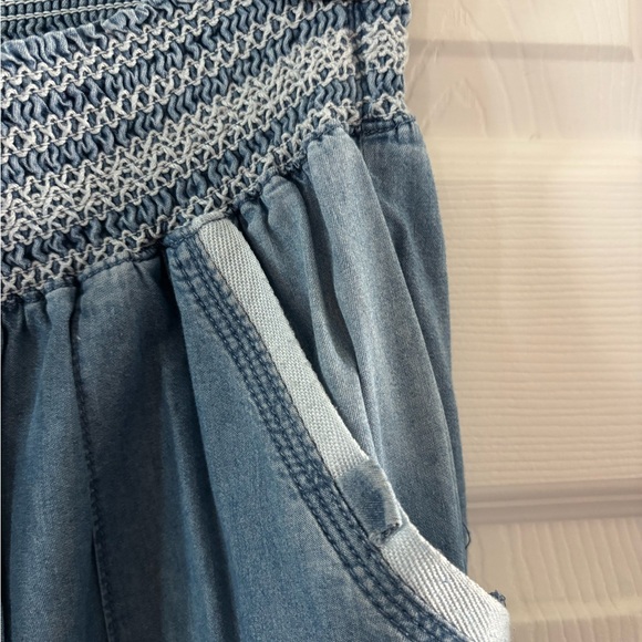 Blue Wide-Leg Denim Pants - Picture 4 of 6